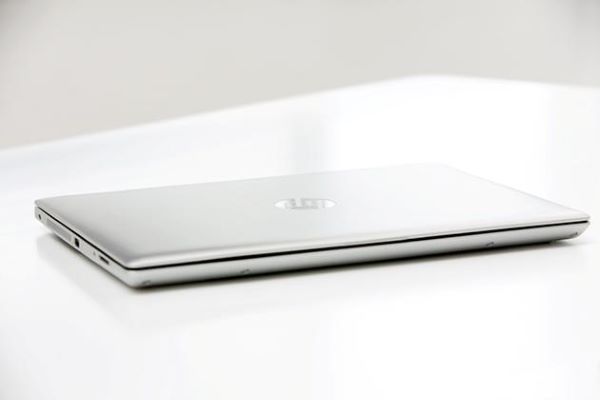 Mua bán Laptop HP Core i5 15 – 15,6 inch bảng giá mua bán trả góp 0 đồng