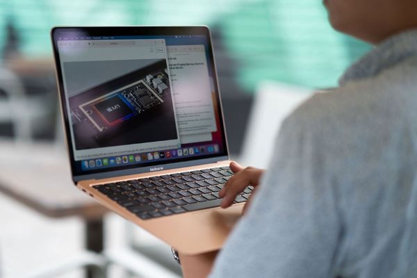 Top 6 mẫu laptop tốt nhất khi mua laptop Apple trả góp