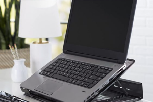 Mua Laptop Dell giá từ 15 đến 20 triệu