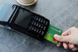 Trả góp qua thẻ tín dụng Vietcombank